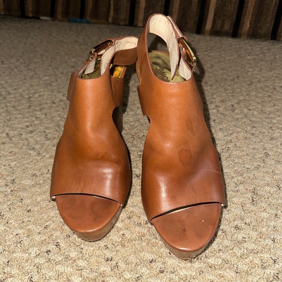 Michael Kors Size 8 Brown Leather & Wooden Wedges - Picture 5 of 6